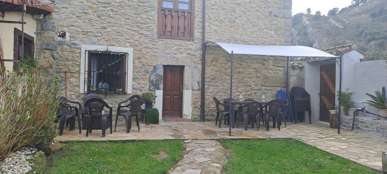 Отель Casa Del Cura Molleda Экстерьер фото